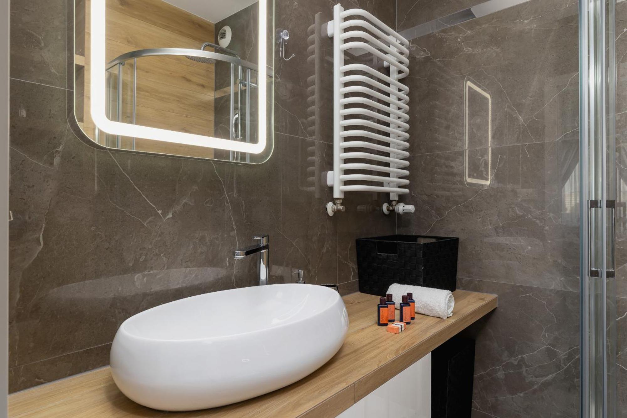 Cracow Pradnik Spacious & Family Apartment With 3 Bedroom By Renters Prestige Krakow Exterior photo