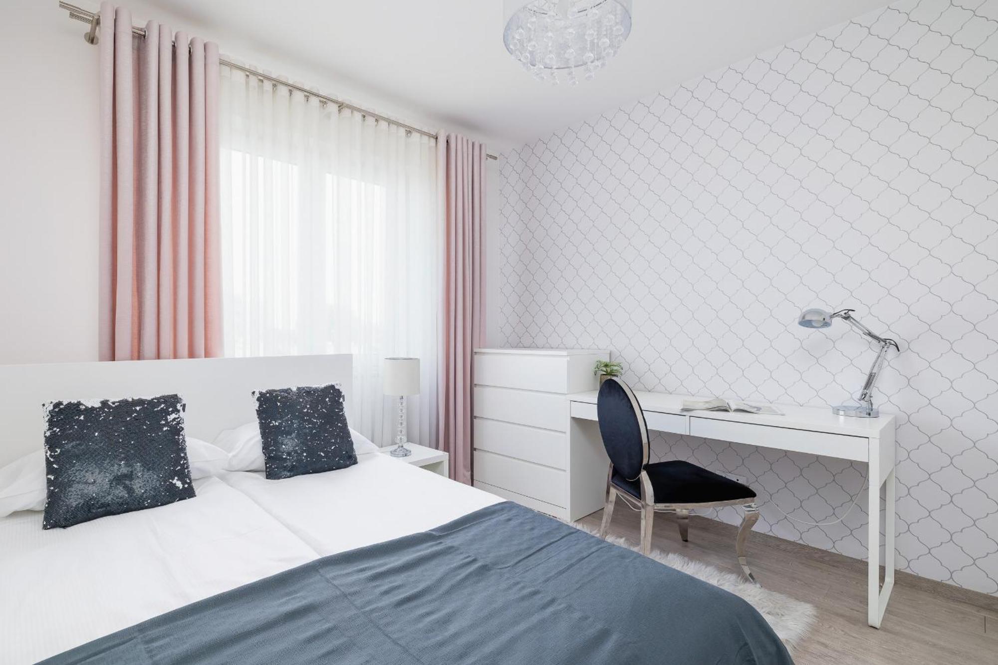 Cracow Pradnik Spacious & Family Apartment With 3 Bedroom By Renters Prestige Krakow Exterior photo