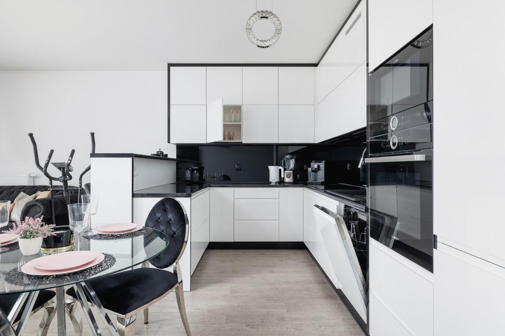 Cracow Pradnik Spacious & Family Apartment With 3 Bedroom By Renters Prestige Krakow Exterior photo